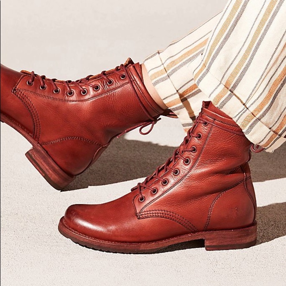 *SALE, 1 day only*  Frye Veronica Combat Boot